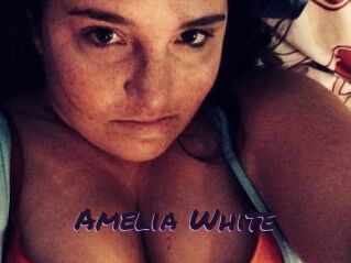 Amelia_White