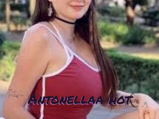 Antonellaa_hot