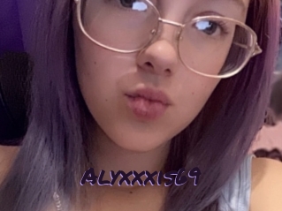 Alyxxxis69