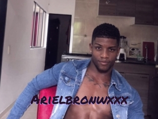 arielbronwxxx Le Cul Gratuit