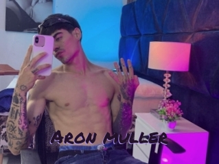 aron_muller Le Cul Gratuit