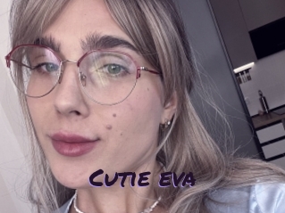 Cutie_eva