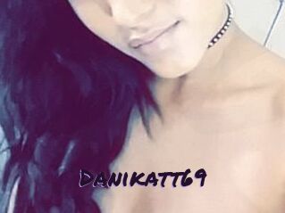 Dani_katt69