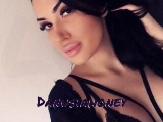 Danusiahoney