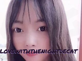 Fallinlovewiththenightdecat