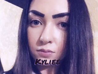 Kyliee_