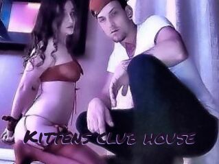 Kittens_club_house