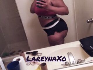LareynaXo