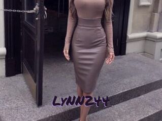LyNN244