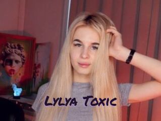 Lylya_Toxic