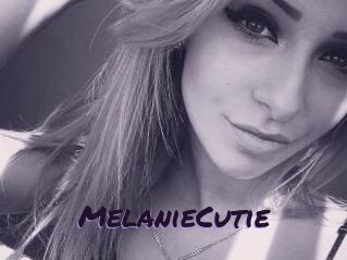 MelanieCutie
