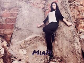 Mia19