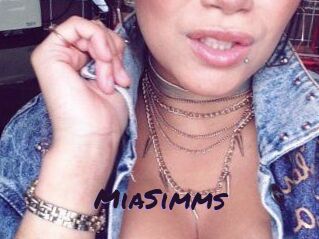 MiaSimms
