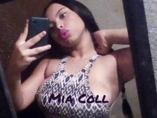 Mia_Coll