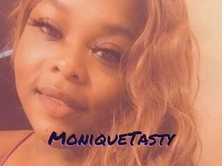 MoniqueTasty