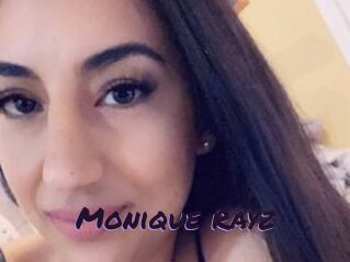Monique_Rayz