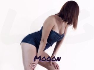 Mooon
