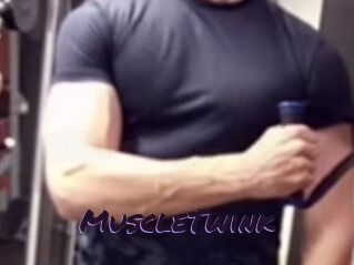 MuscleTwink