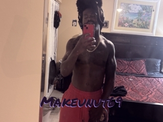Makeunut69