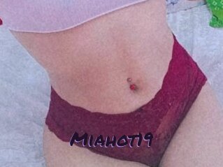 Miahot19