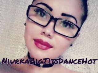 NiurkaBigTitsDanceHot