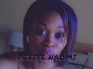 PETITE_NAOMI