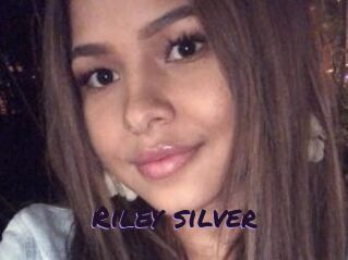 Riley_silver