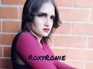 RoxyRonie