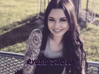 Rylee_Snow