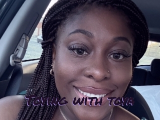toying_with_toya Le Cul Gratuit