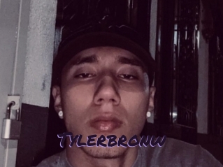 tylerbronw Le Cul Gratuit