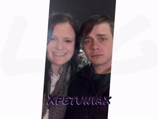 Xpetuniax
