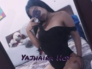 Yajhaira_Hot